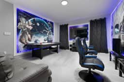 10BD Bella Vida Modern House Near Parks (BV 4460)