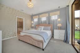 5BD Windsor Westside Near Parks (WW 8957)