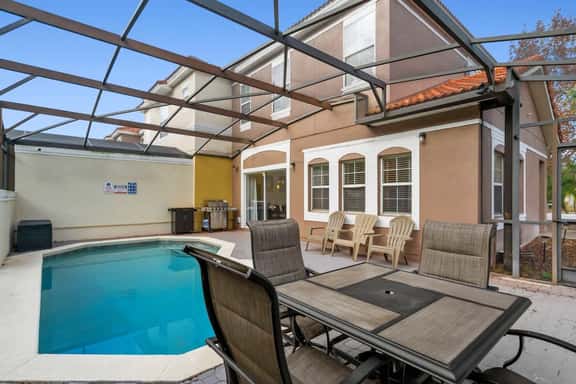 4BD Bella Vida Beautiful Home Near Parks (BV 4530) - Image 1