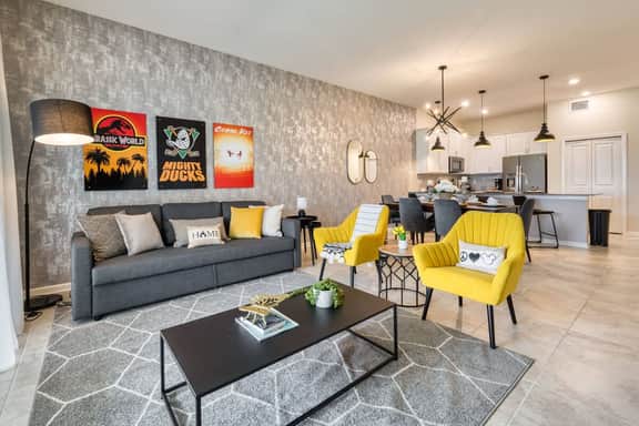 2BD Champions Gate Magical Near Disney (CG 1177)