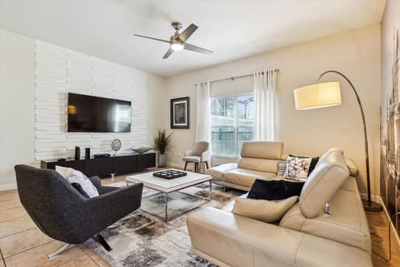 5BD Paradise Palms Resort Near Parks (PP 8976)