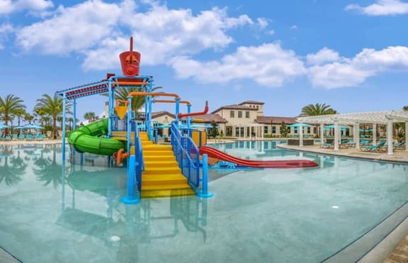 5BD Windsor Westside Near Parks (WW 8957)