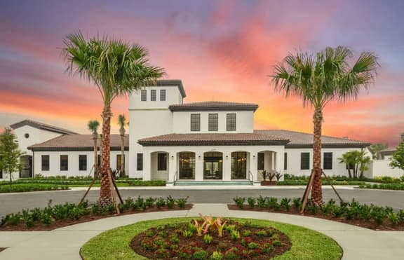 5BD Windsor Westside Private Pool (WW 8920)